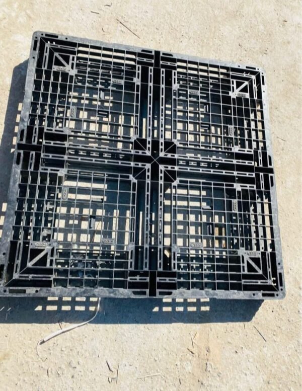 Heavy Duty plastic pallet